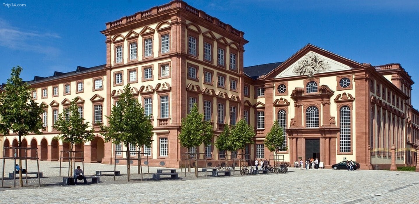 Cung điện Mannheim