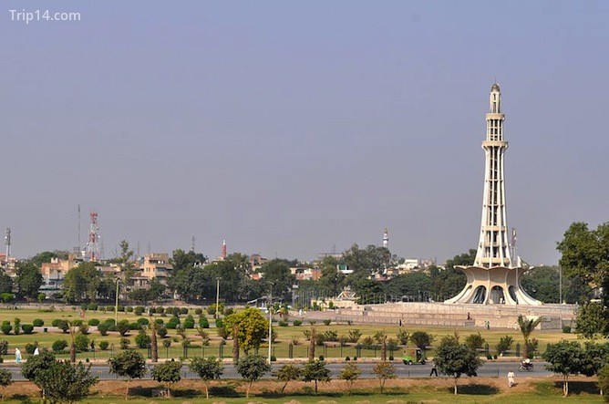 Minar-e-Pakistan© Irfan0552007 / WikiCommons - Trip14.com