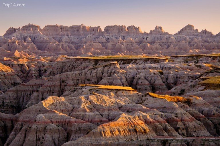 Công viên quốc gia Badlands ở Nam Dakota là một điểm nổi bật của Great American West