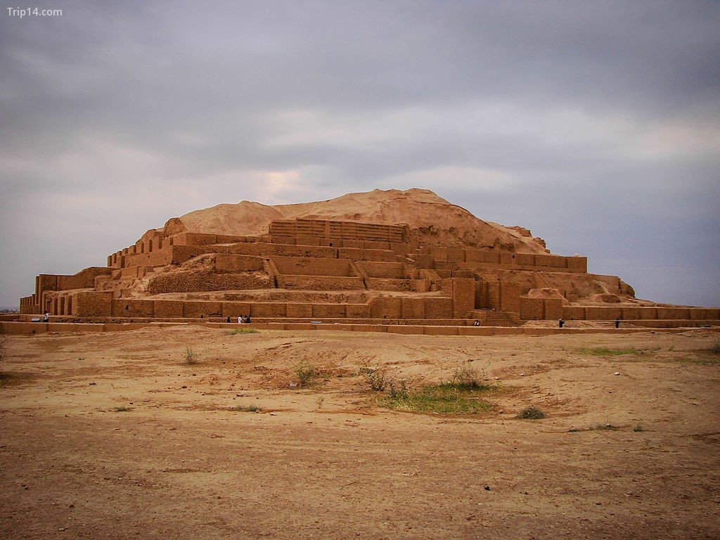 Chogha Zanbil là một ziggurat cổ đại | © Mehdi Zali.K / Wikimedia Commons - Trip14.com