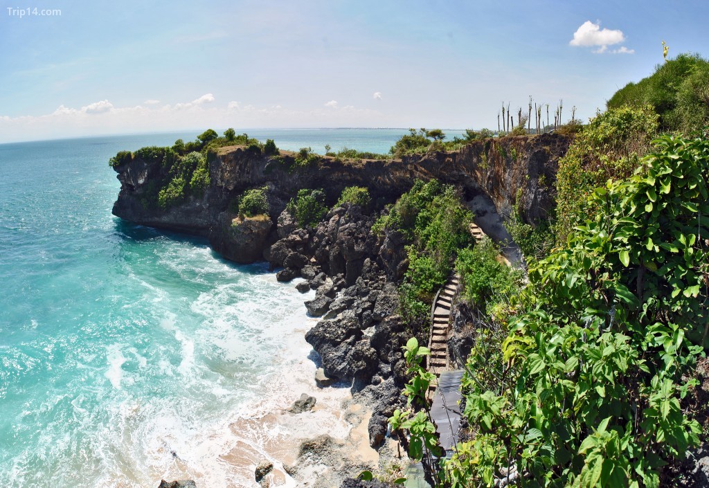 Khung cảnh Clifftop của Bãi biển Balangan