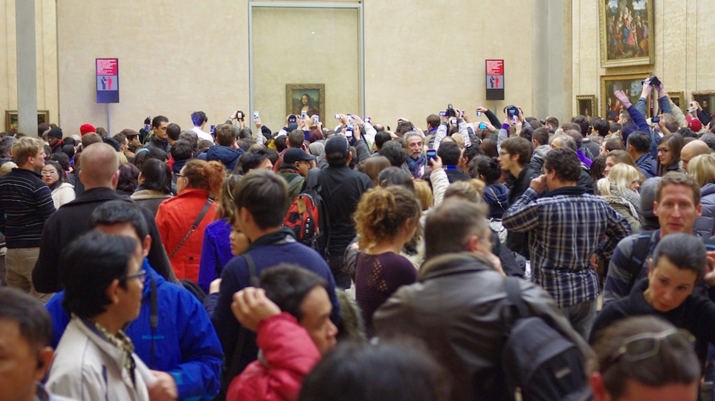 Có nên tham quan bảo tàng Louvre ở Paris?