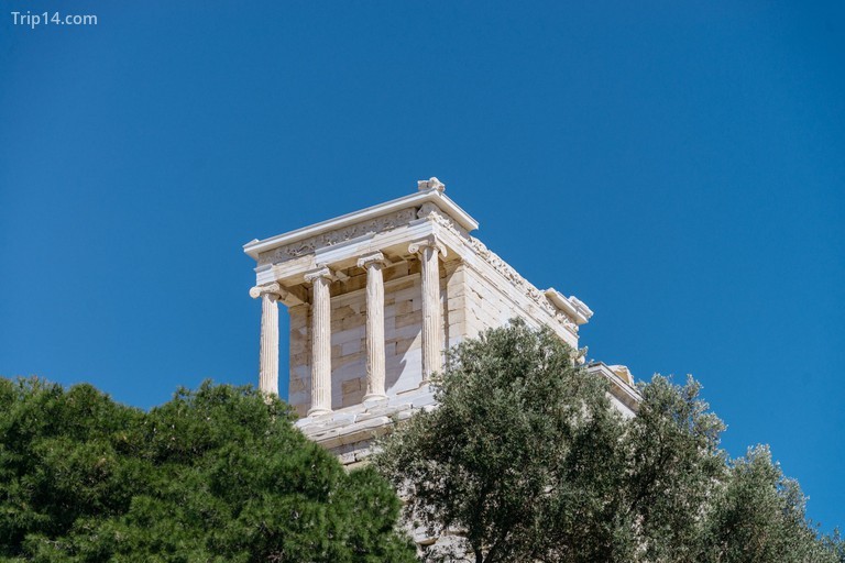 The Temple of Athena Nike was designed by Callicrates and built in 420 BC