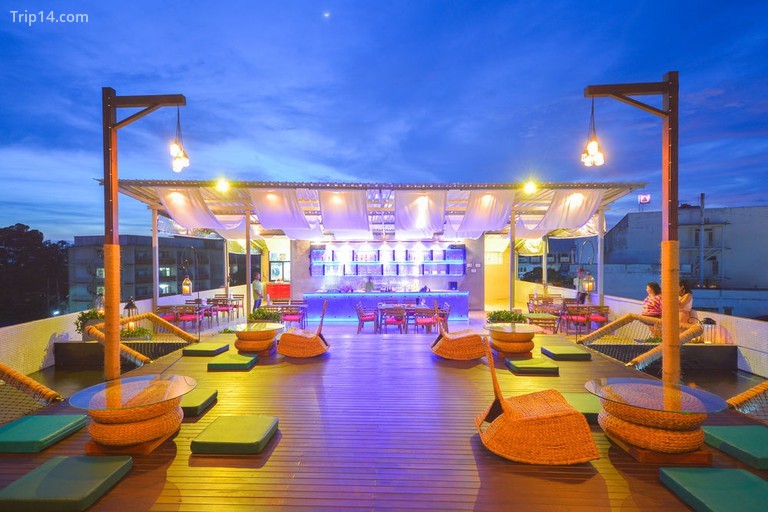 Quip Ro mái Bar ở Phuket - Trip14.com