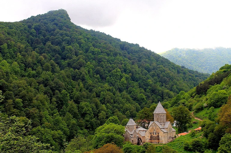 Những hoạt động du lịch hấp dẫn nhất ở Dilijan, Armenia - Ảnh 1