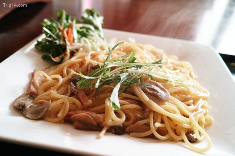 Spaghetti Carbonara - Trip14.com