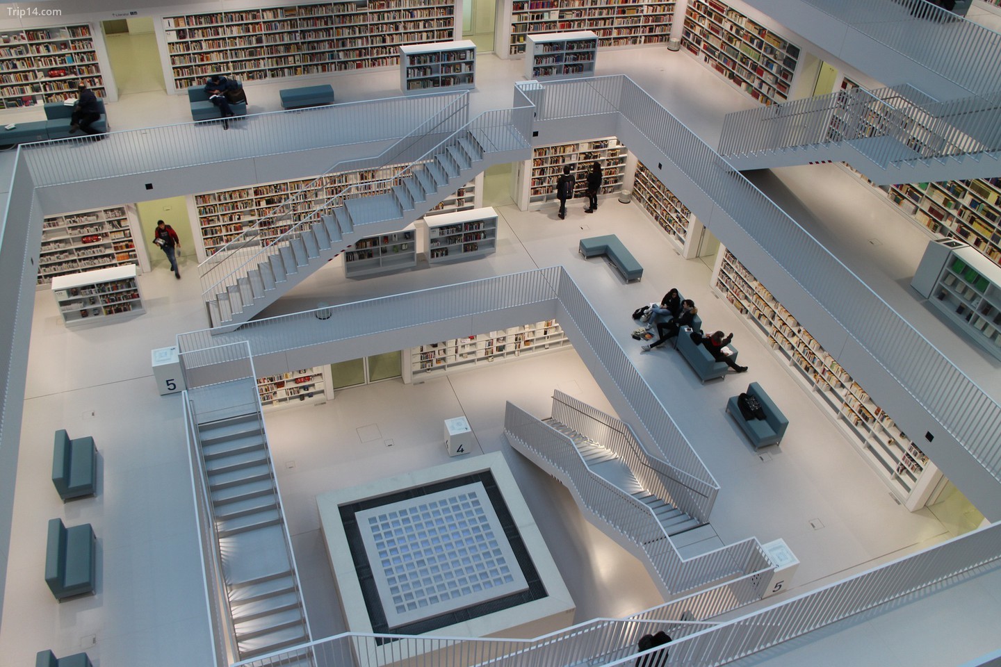Thư viện thành phố Stuttgart