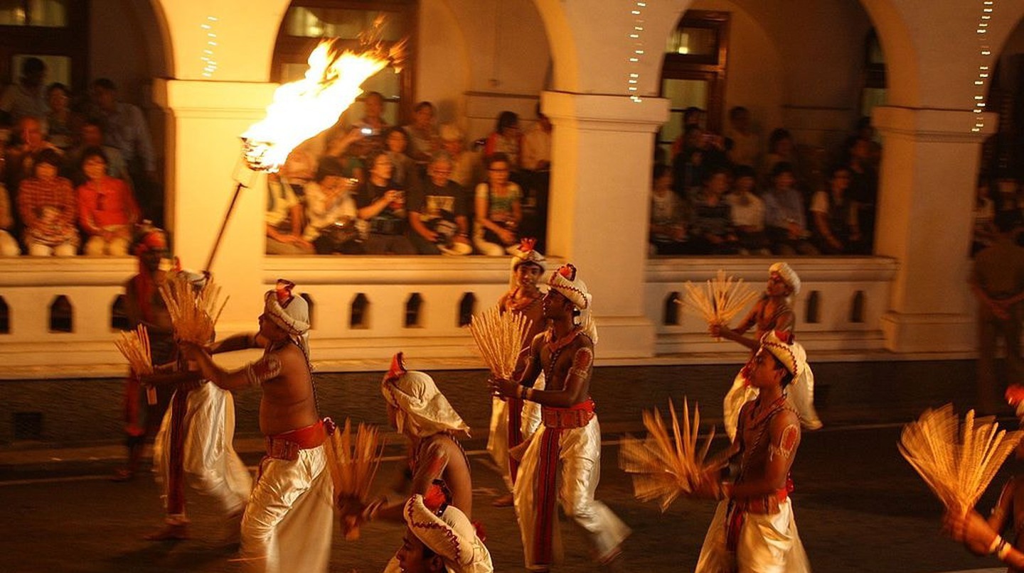 Những lễ hội lớn ở Sri Lanka