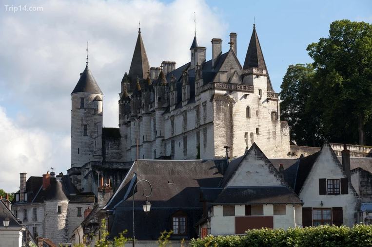 Những lâu đài thời trung cổ đẹp nhất thế giới - Ảnh 2