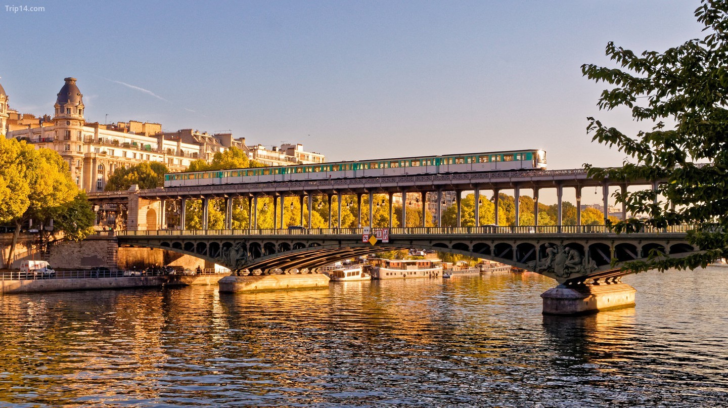 Những cây cầu đẹp nhất ở Paris - Trip14