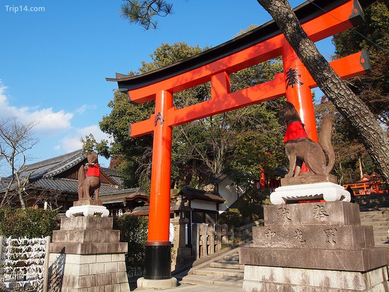 Đền Fushimi Inari Taisha - Trip14.com