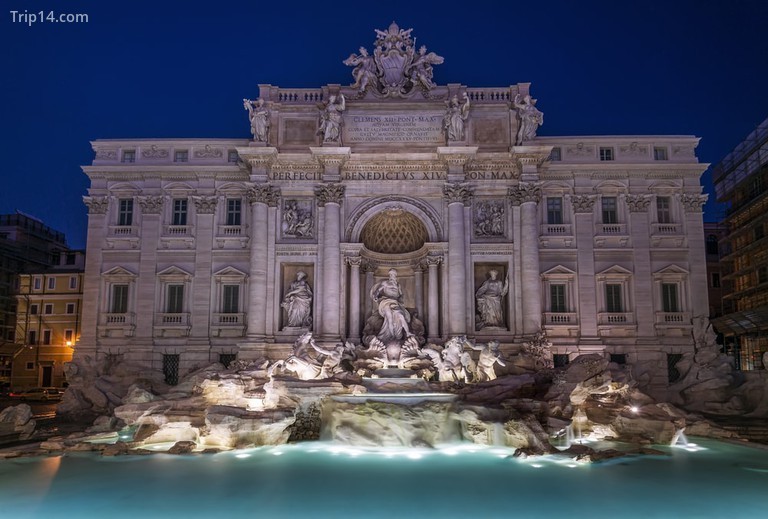 Cho dù bạn đi đến đài phun nước nổi tiếng nhất của Rome - Trip14.com