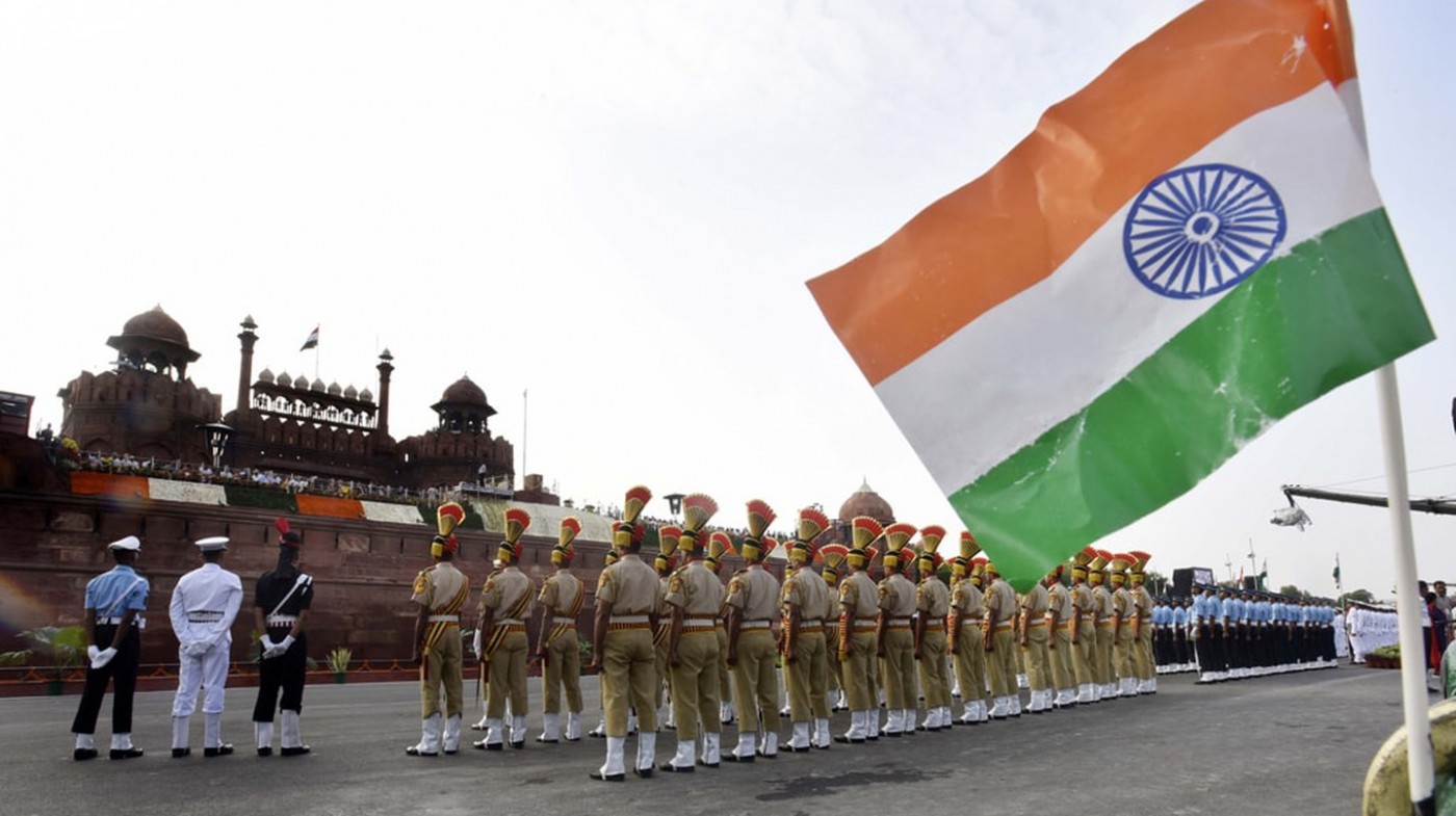 Quốc khánh Ấn Độ: Ngày Quốc Khánh Ấn Độ đến, chúng ta chào đón một quốc gia phát triển ấn tượng với nền kinh tế đang tăng trưởng với tốc độ nhanh chóng. Hãy cùng chiêm ngưỡng ảnh về những đặc sản Ấn Độ đầy màu sắc và những nét đẹp văn hoá của quốc gia này.