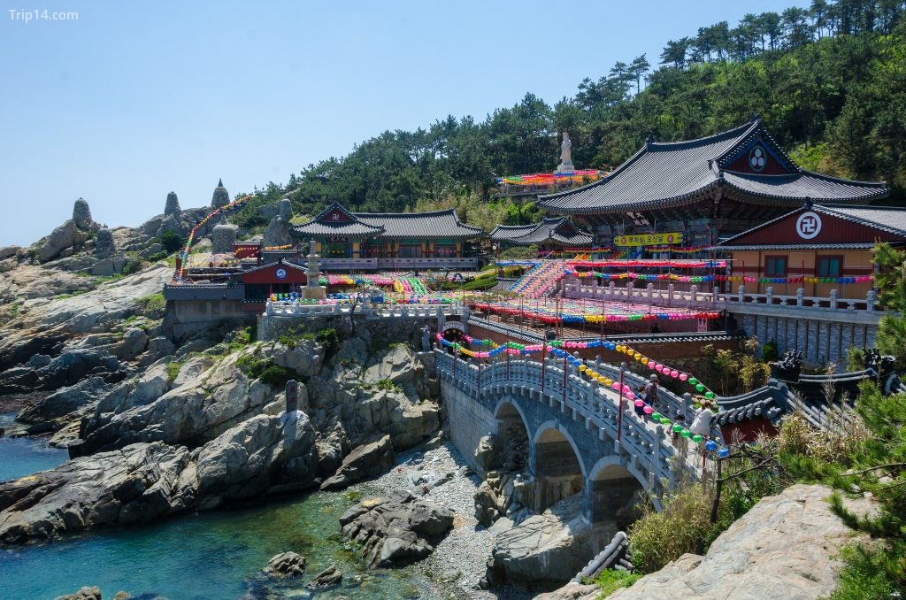 Haedong-Yonggungsa, Đền nước ở Busan