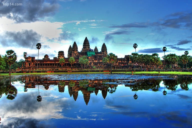 Black and Gray Apsara from Angkor Wat by Megon Shore  Flickr
