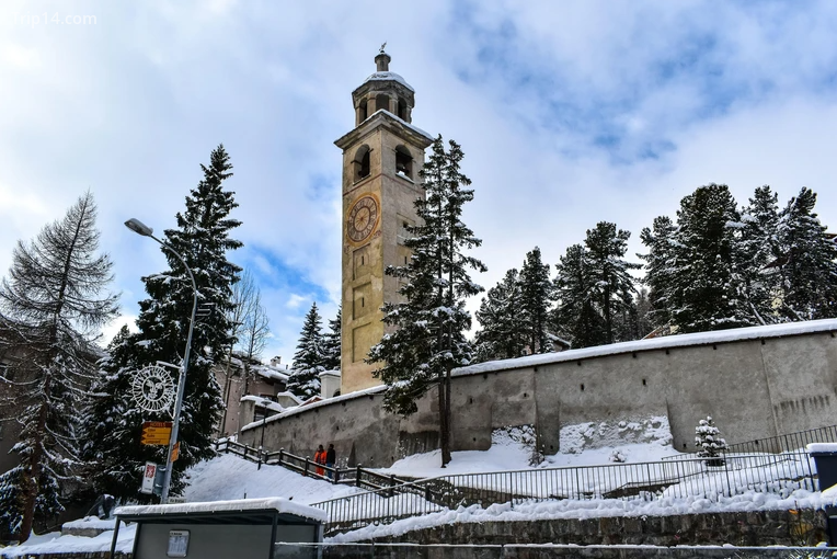 Những địa điểm và hoạt động du lịch hấp dẫn nhất ở St Moritz - Ảnh 1