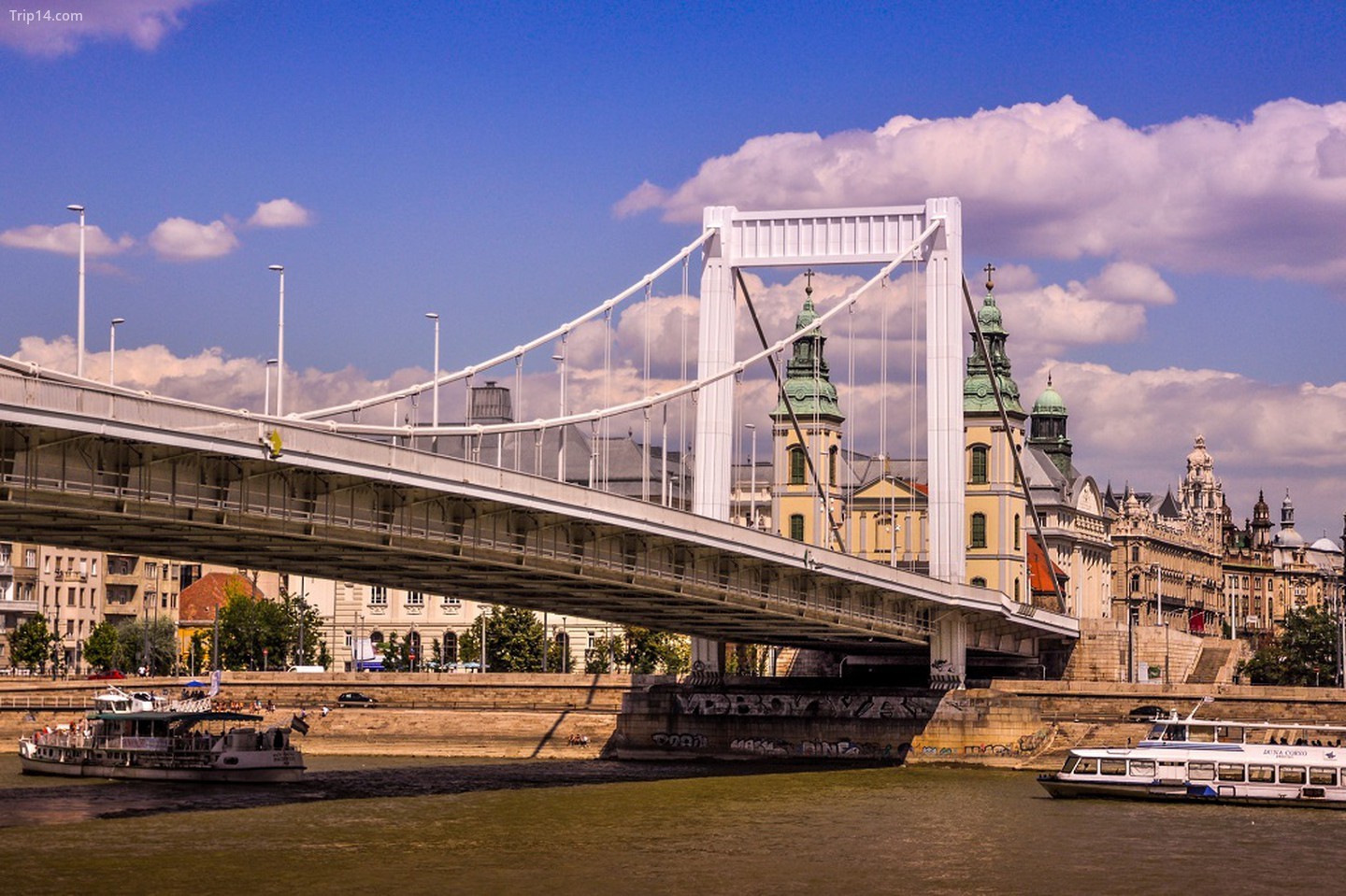 Cầu Elisabeth (Cầu Erzsébet), Budapest, Hungary