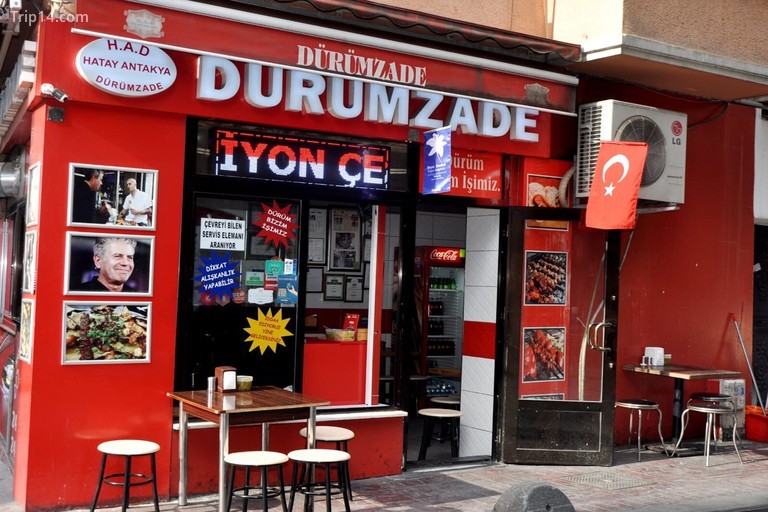 Dürümzade mở cửa muộn, vì vậy nó là nơi hoàn hảo để đi ăn nhẹ buổi tối - Trip14.com