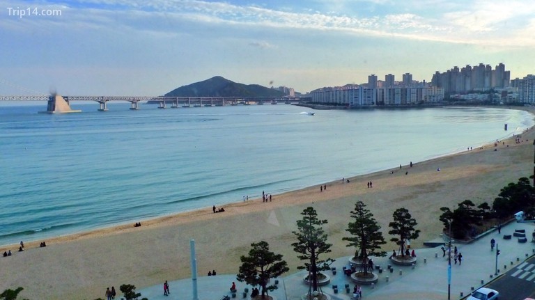 Bãi biển Gwanganli, Busan