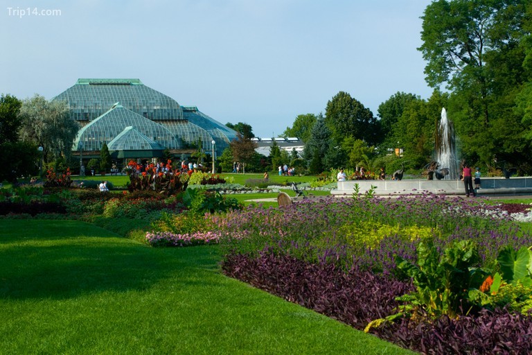 Nhạc viện Lincoln Park và những khu vườn lâu năm cho bướm, Chicago, Illinois, Hoa Kỳ - Trip14.com