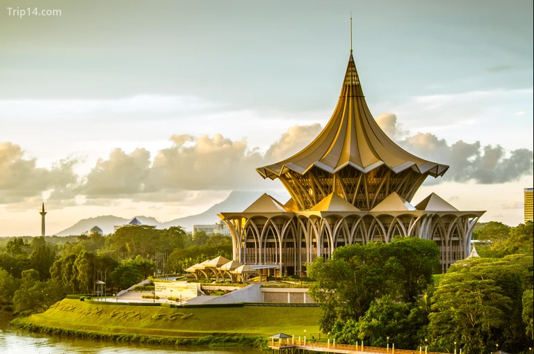 Những công trình kiến trúc đẹp nhất ở Borneo - Ảnh 5