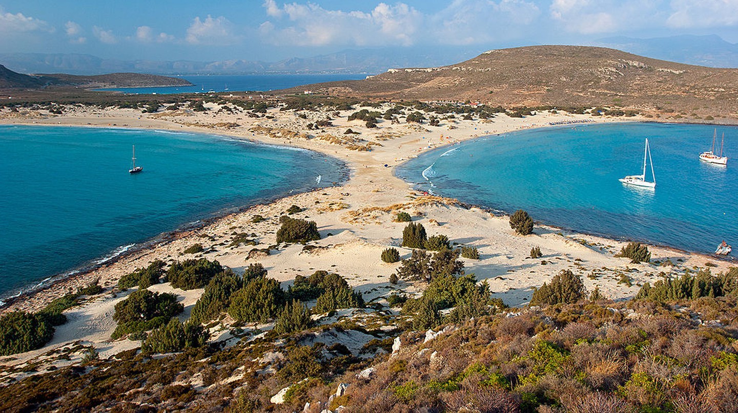 Khám phá những bãi biển đẹp ở Hy Lạp