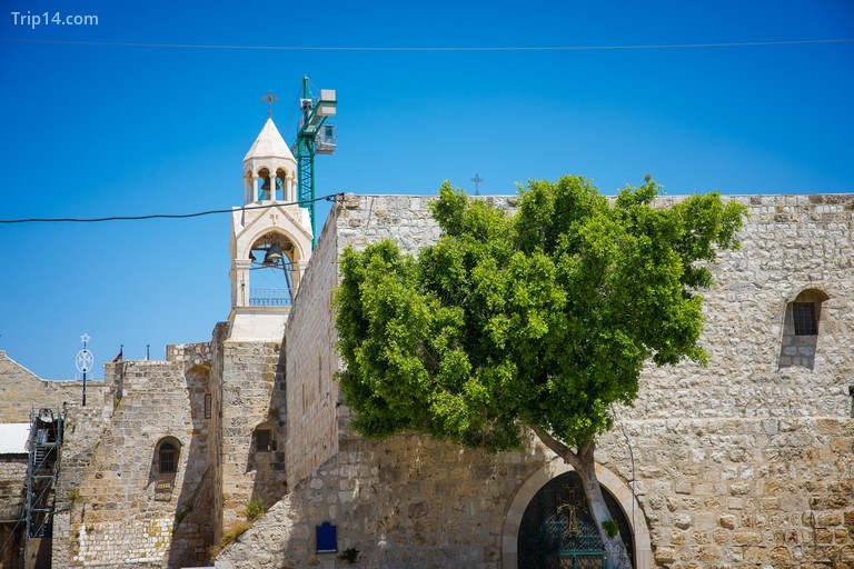 Nhà thờ Chúa giáng sinh là một vương cung thánh đường nằm ở Bethlehem - Trip14.com