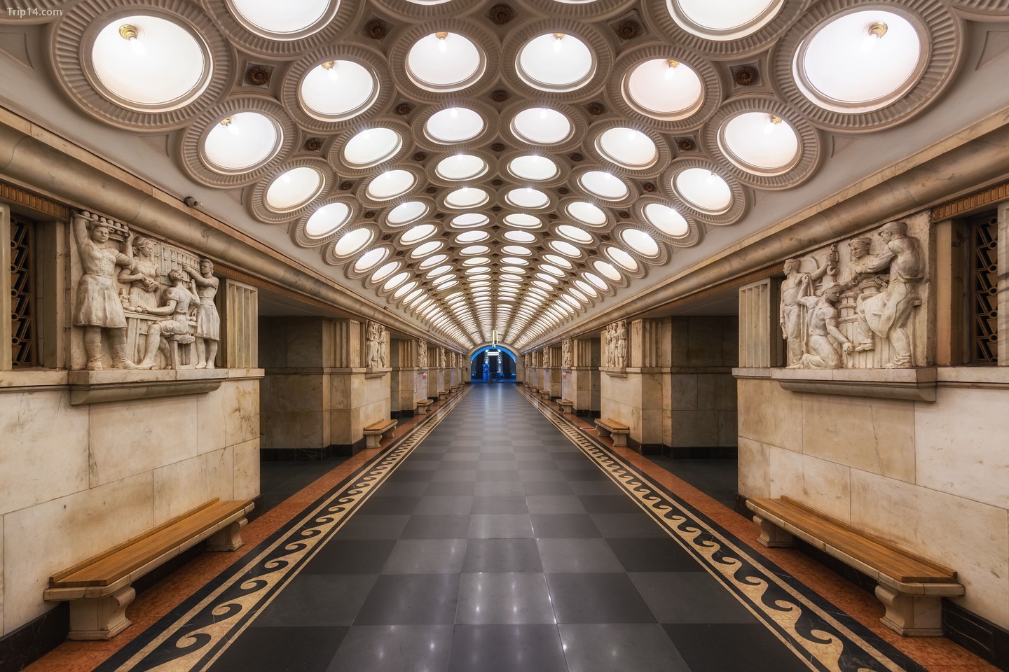 Ga tàu điện ngầm Elektrozavodskaya Moscow, Nga