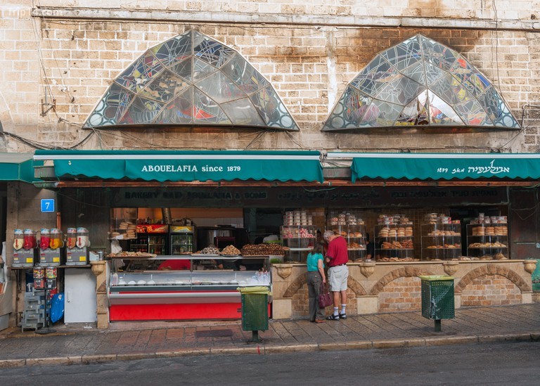 Tiệm bánh Abulafia nổi tiếng ở Jaffa - Trip14.com