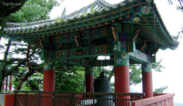 Đền Seokbulsa