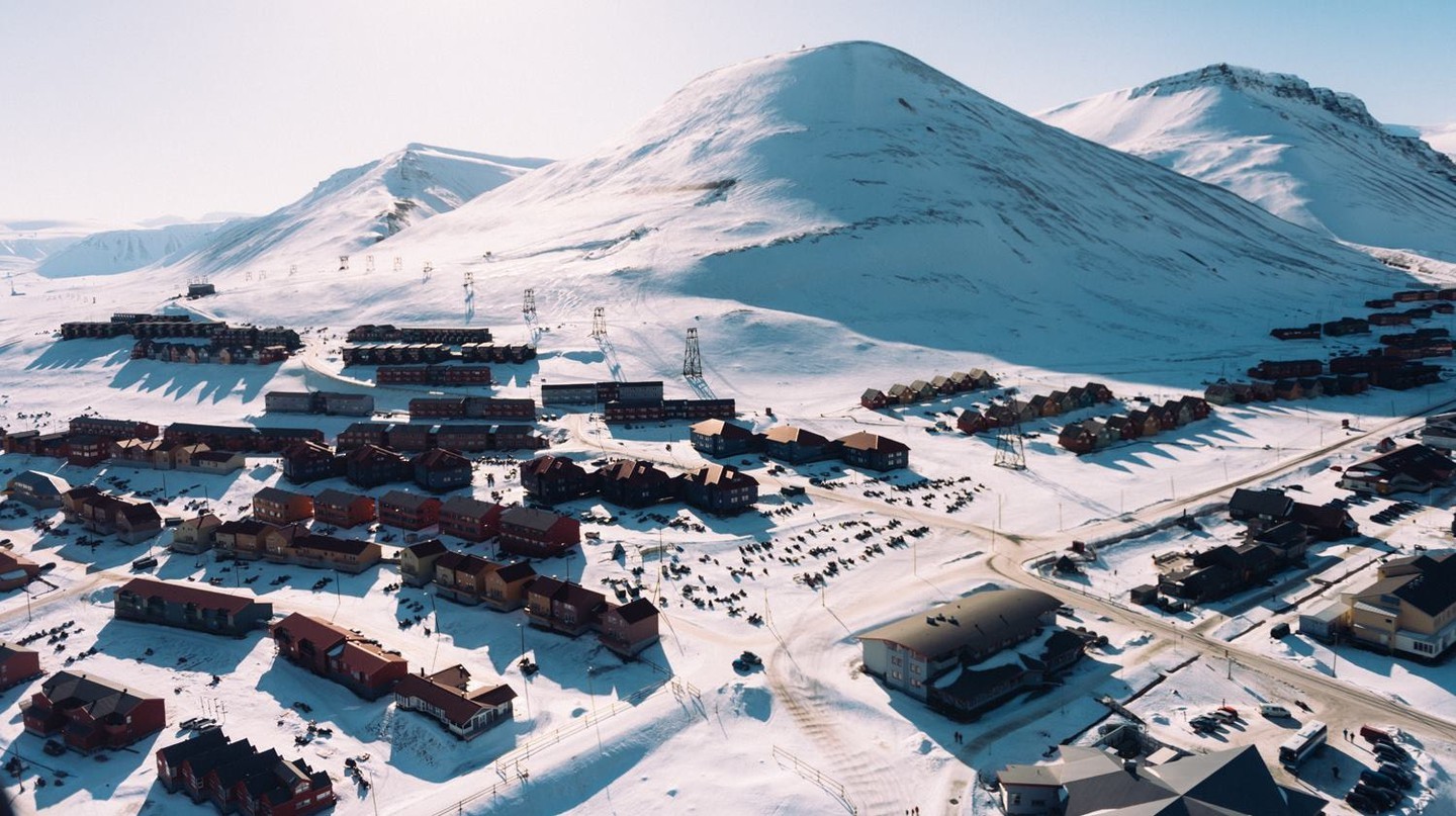 Thị trấn cực bắc Longyearbyen | Visit Svalbard