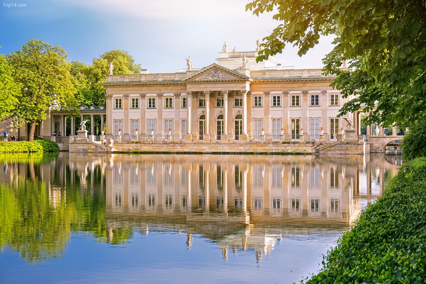 Cung điện hoàng gia Lazienki rất hoành tráng, Warsaw…