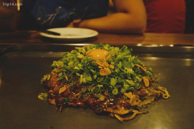 Hành lá và trứng okonomiyaki của nhà hàng Nagata-ya - Trip14.com