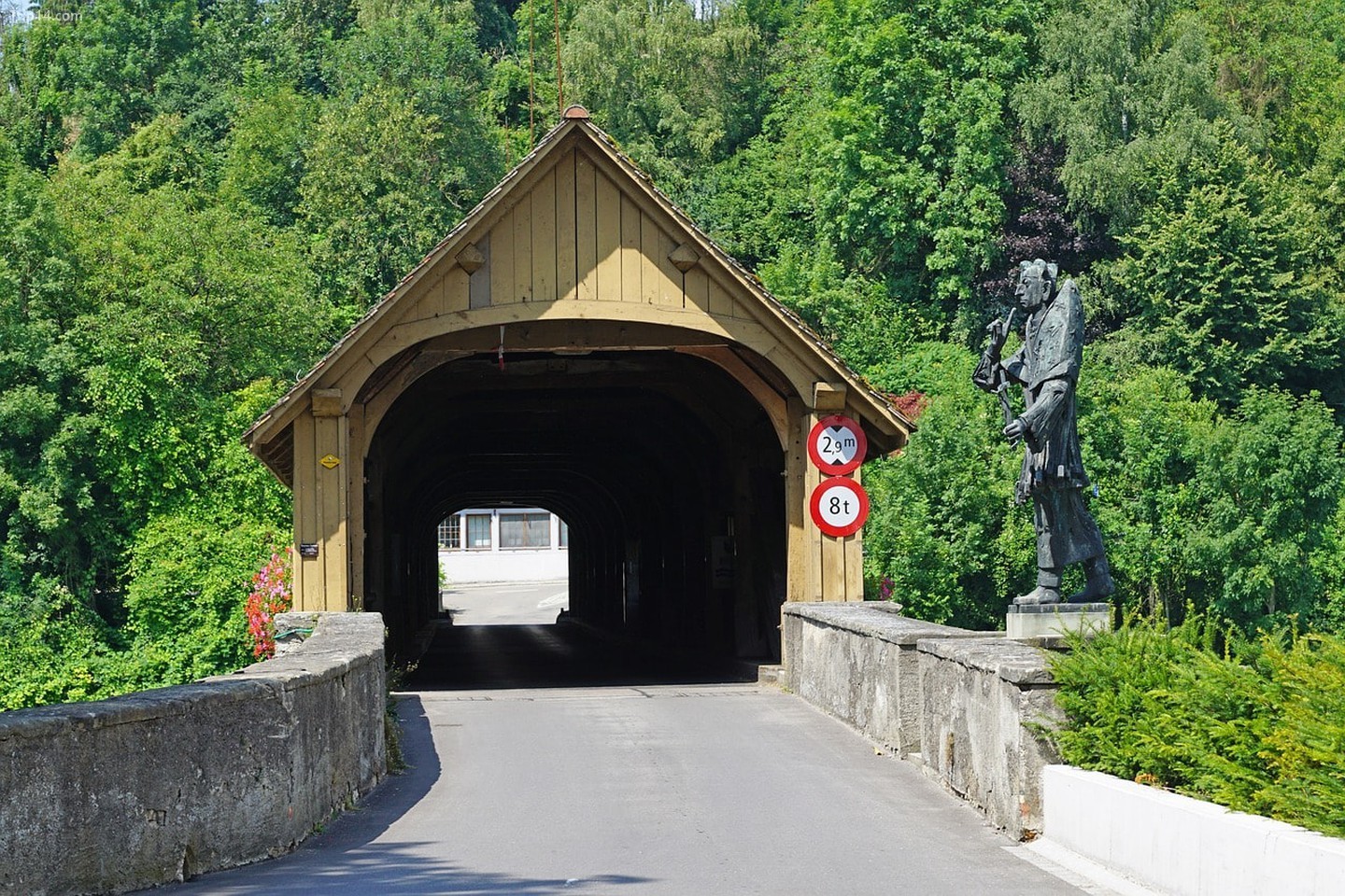 Một cây cầu ở Thụy Sĩ
