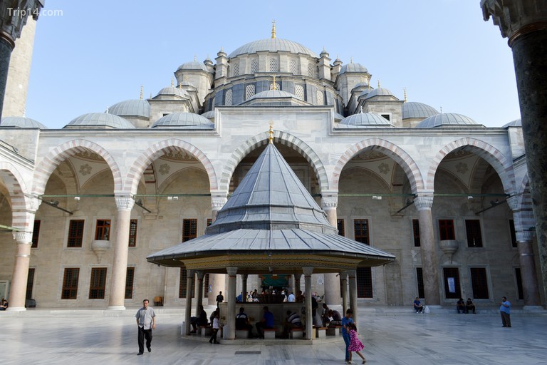 Nhà thờ Hồi giáo Fatih - Trip14.com