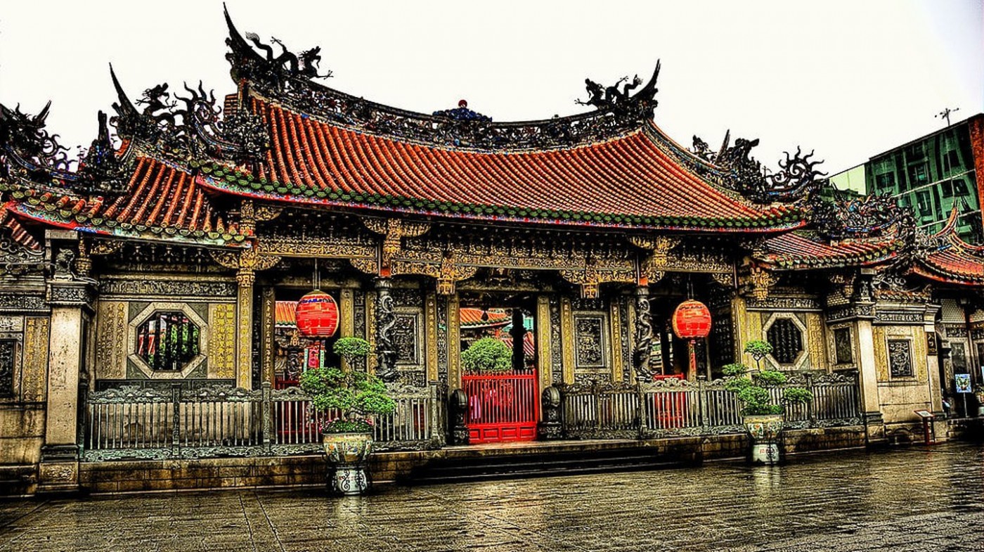 Khám phá chùa Long Sơn ở Đài Bắc
