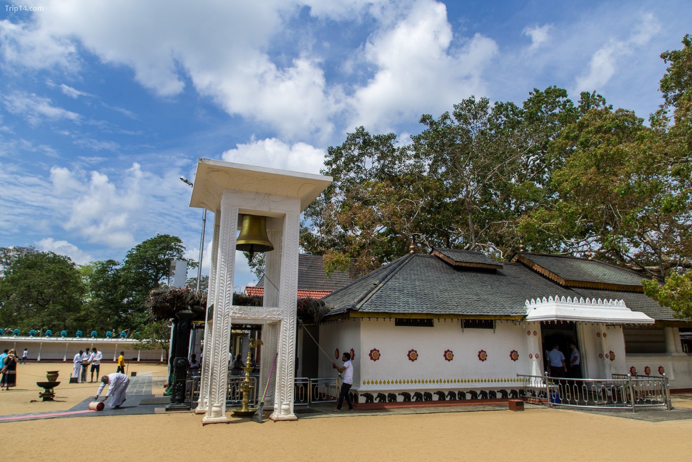 Kataragama, Sri Lanka | © Eleleleven / Flickr - Trip14.com
