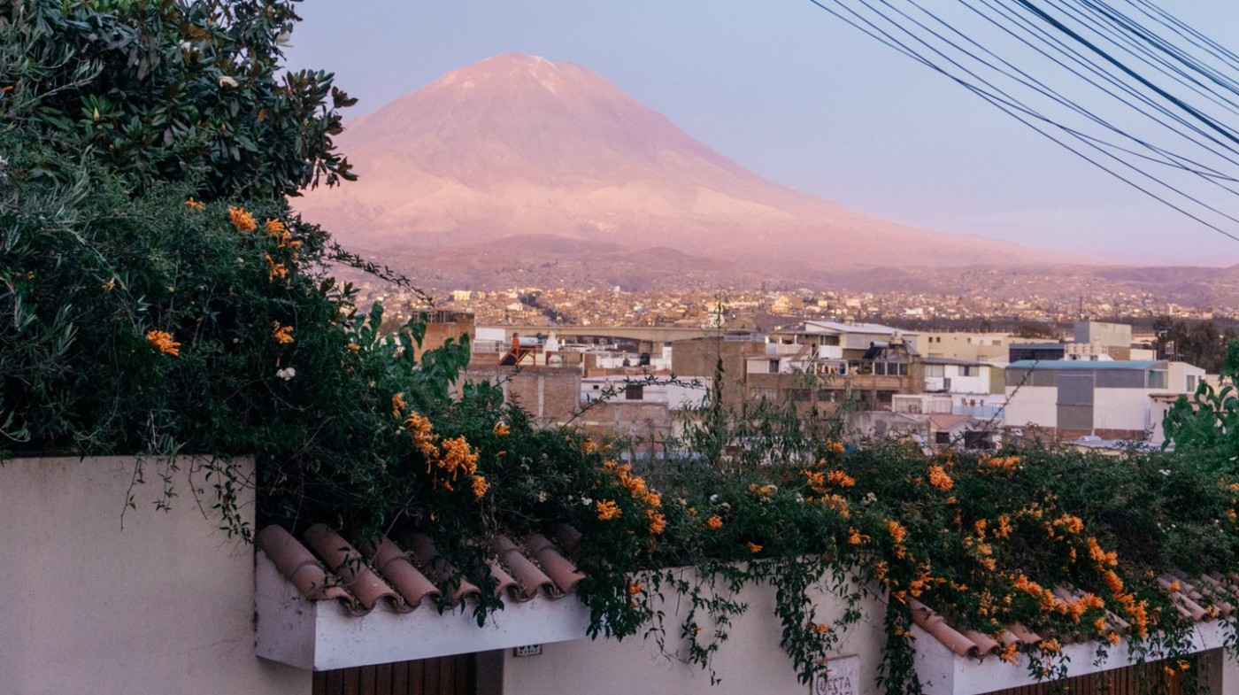 Một cái nhìn về El Misit từ Arequipa