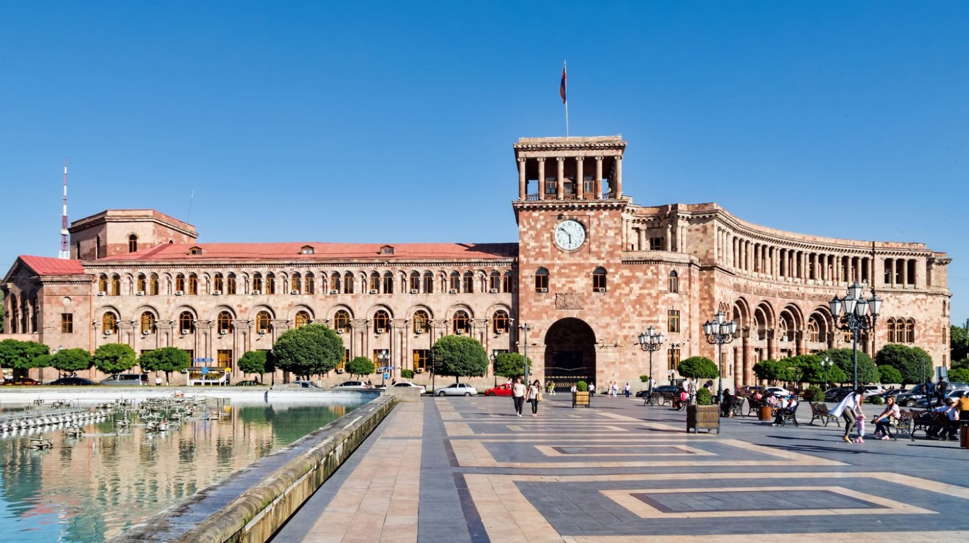 Tòa nhà Chính phủ trên Quảng trường Cộng hòa ở Yerevan | © Dan Lundberg / Flickr