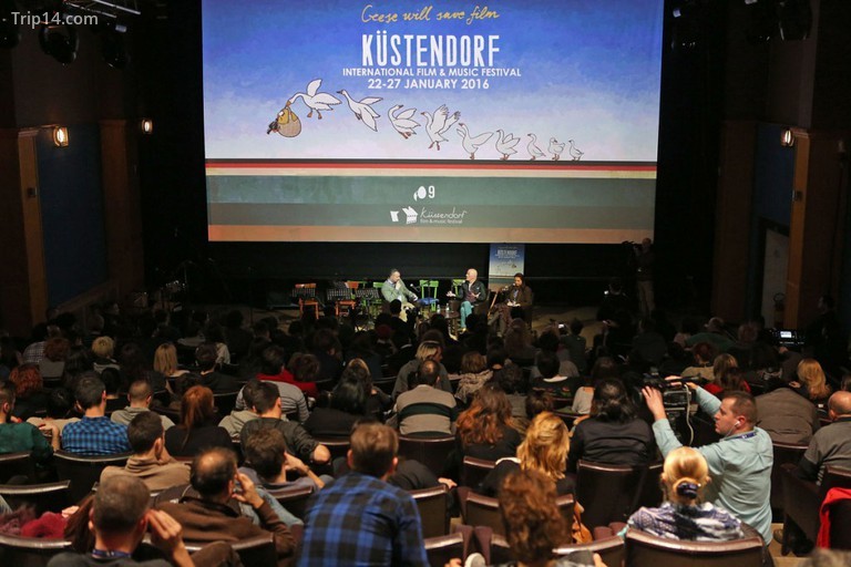 Liên hoan phim và âm nhạc quốc tế Kustendorf