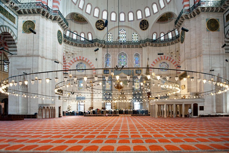 Nội thất của nhà thờ Hồi giáo Suleymaniye - Trip14.com