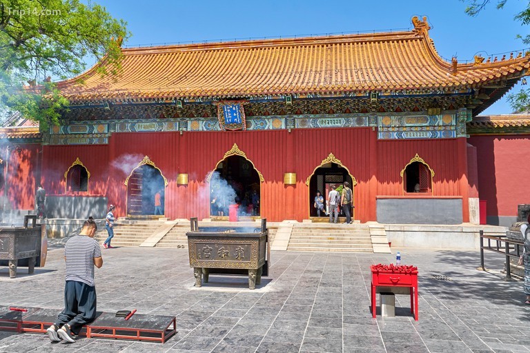 Đền Lama cung cấp một cái nhìn về khía cạnh tinh thần của Bắc Kinh - Trip14.com
