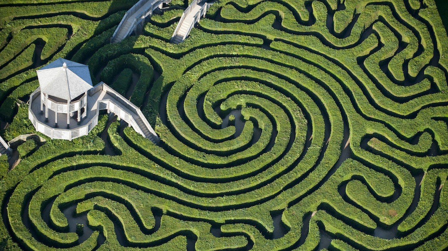 Longleat Maze, Wiltshire | © Jason Hawkes