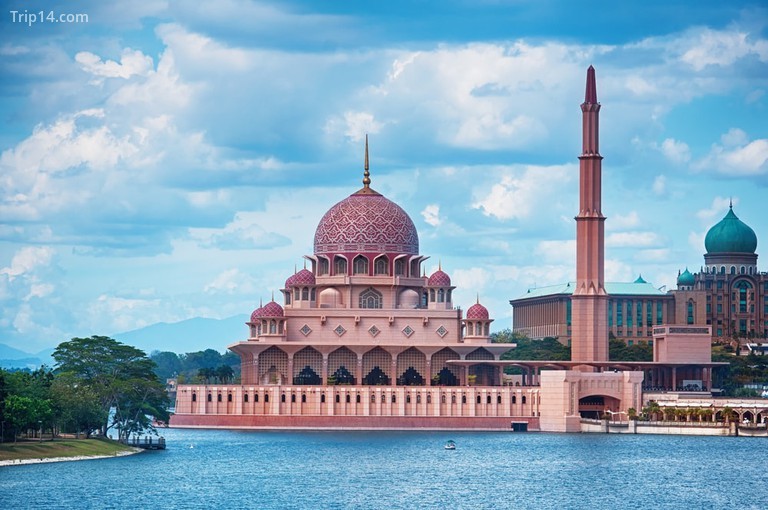 Các nhà thờ Hồi giáo đẹp nhất ở Malaysia - Ảnh 2