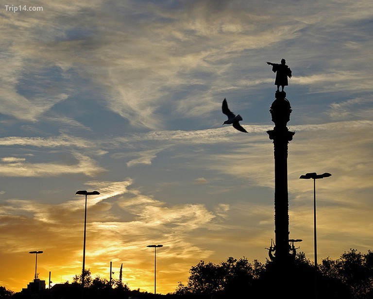 Đài tưởng niệm Columbus | © Sebastià Girust / Flickr - Trip14.com