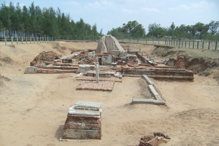 Đền Subrahmanya, Saluvankuppam - Trip14.com