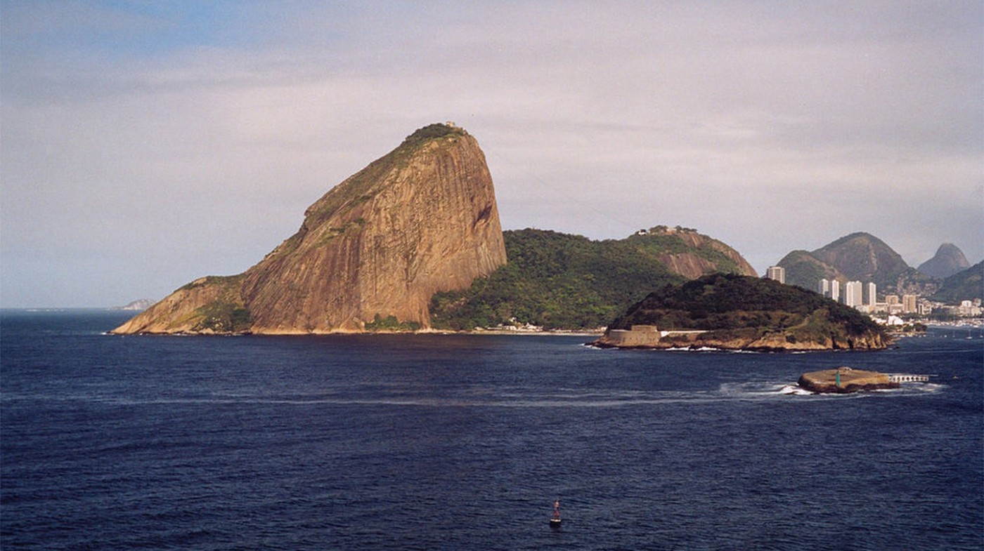 Hướng dẫn tham quan và khám phá núi Pão De Açúcar (núi Sugarloaf)