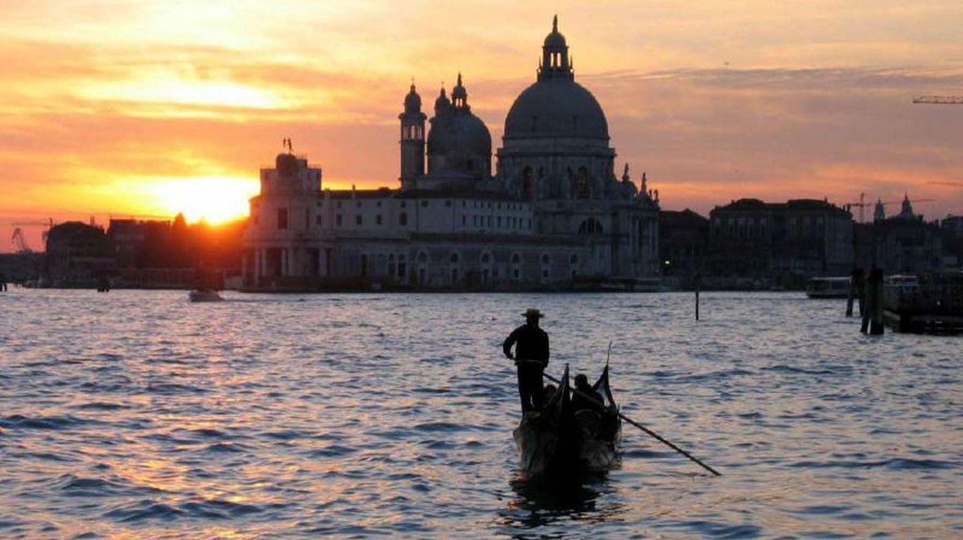 Hướng dẫn dành cho cặp đôi đến Venice, Ý