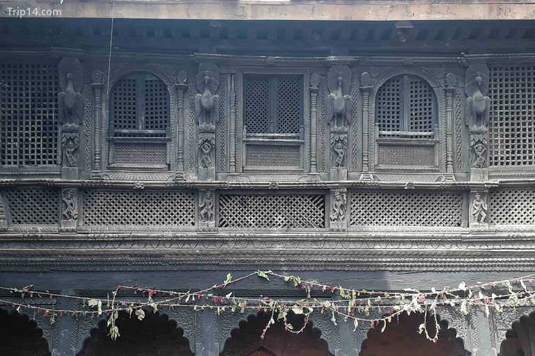 Một cửa sổ trang trí tại Gorkha Durbar - Trip14.com