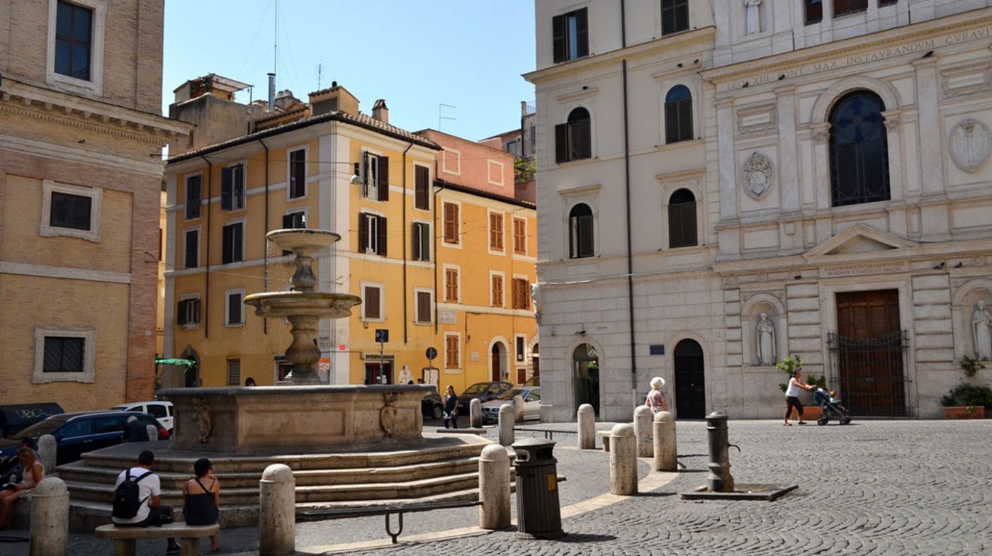 Lịch trình một ngày khám phá khu phố Monti, Rome
